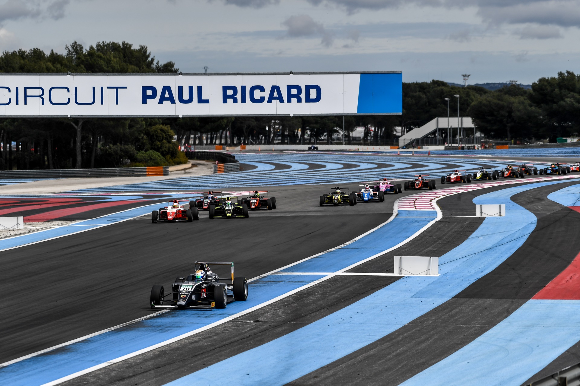 formula 4 live streaming